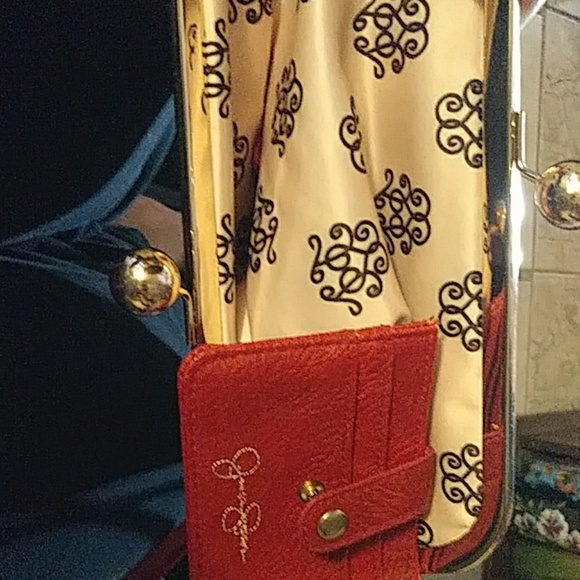 Purs - Picture 4 of 4